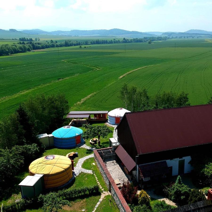 Caloroczne Jurty Mongolskie - "Domy Slonca" Kłodzko Exterior foto